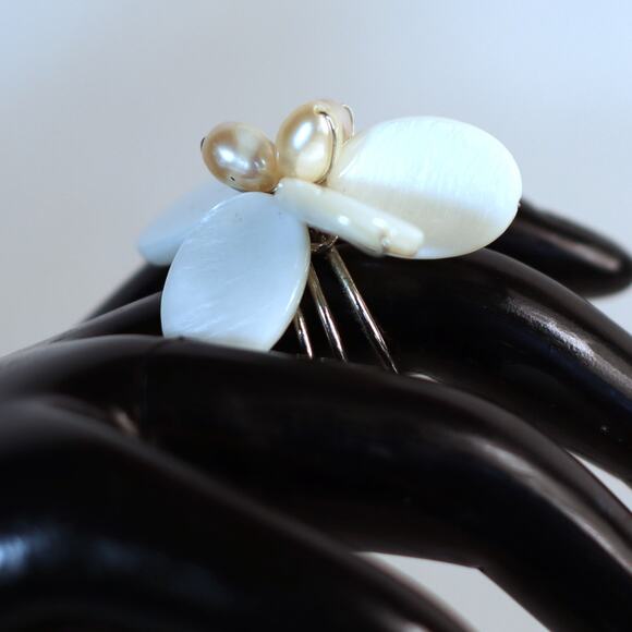 Chunky Flower Ring White Ocean Shell Petals And Pearly Beads Adjustable Band - Picture 1 of 8